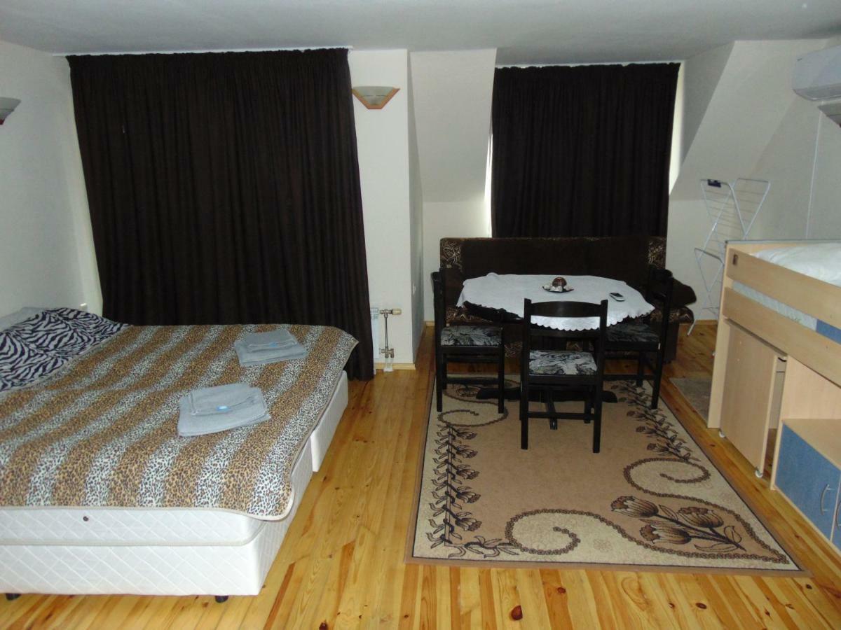Burgas Central Aleksandrovska Buitenkant foto